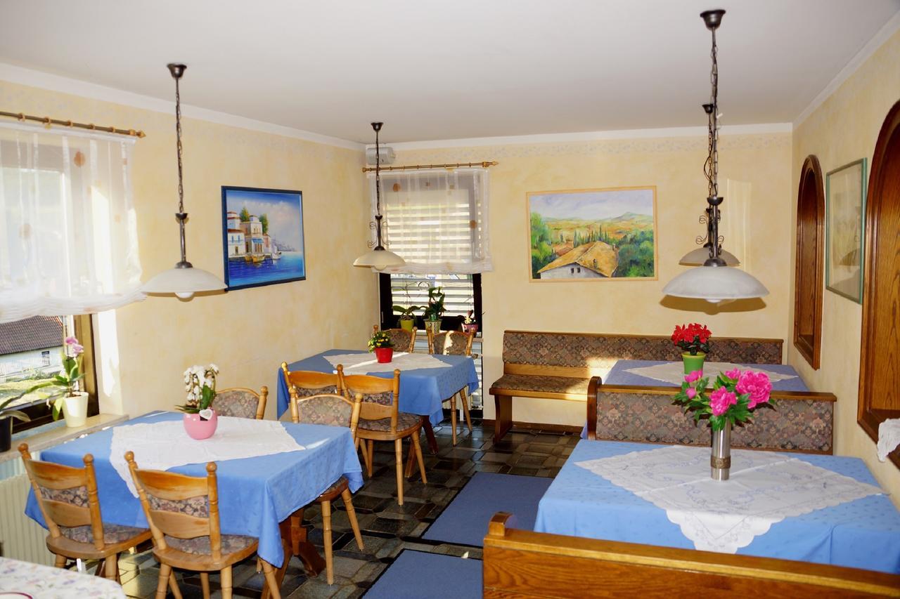 Heigenbruecken Hotel Garni Berghof מראה חיצוני תמונה