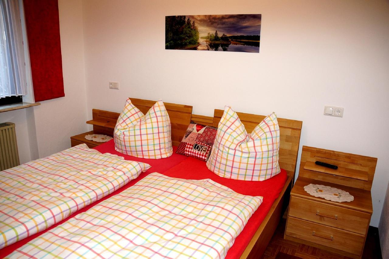Heigenbruecken Hotel Garni Berghof מראה חיצוני תמונה
